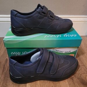 Easy Street Navy Velcro Sneakers Women's Size 8.5